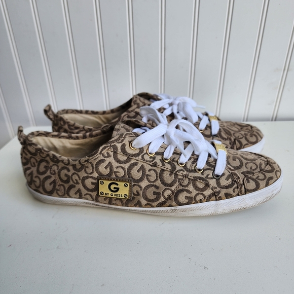 G by Guess Shoes Womens Tannur 3 Sneakers Brown Canvas Round Toe Lace Up 11 - Picture 1 of 9